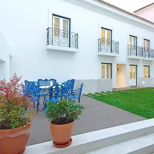 Alma Moura Residences Appartamento Lisbona